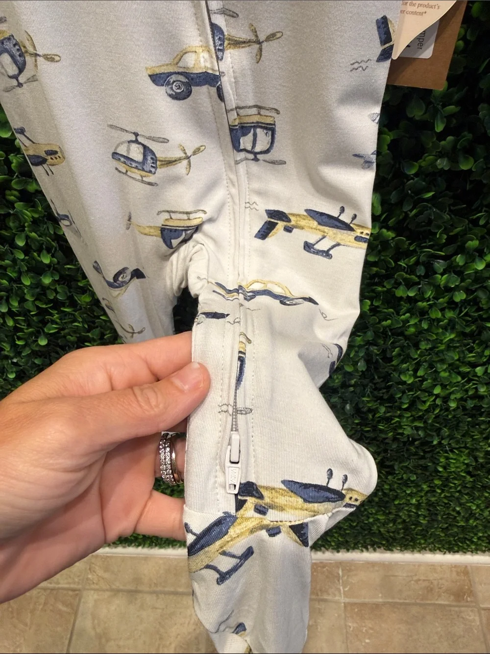 Bamboo Zipper Romper Helicopters, Planes , Cars Print NEW So Soft • 6 Months
